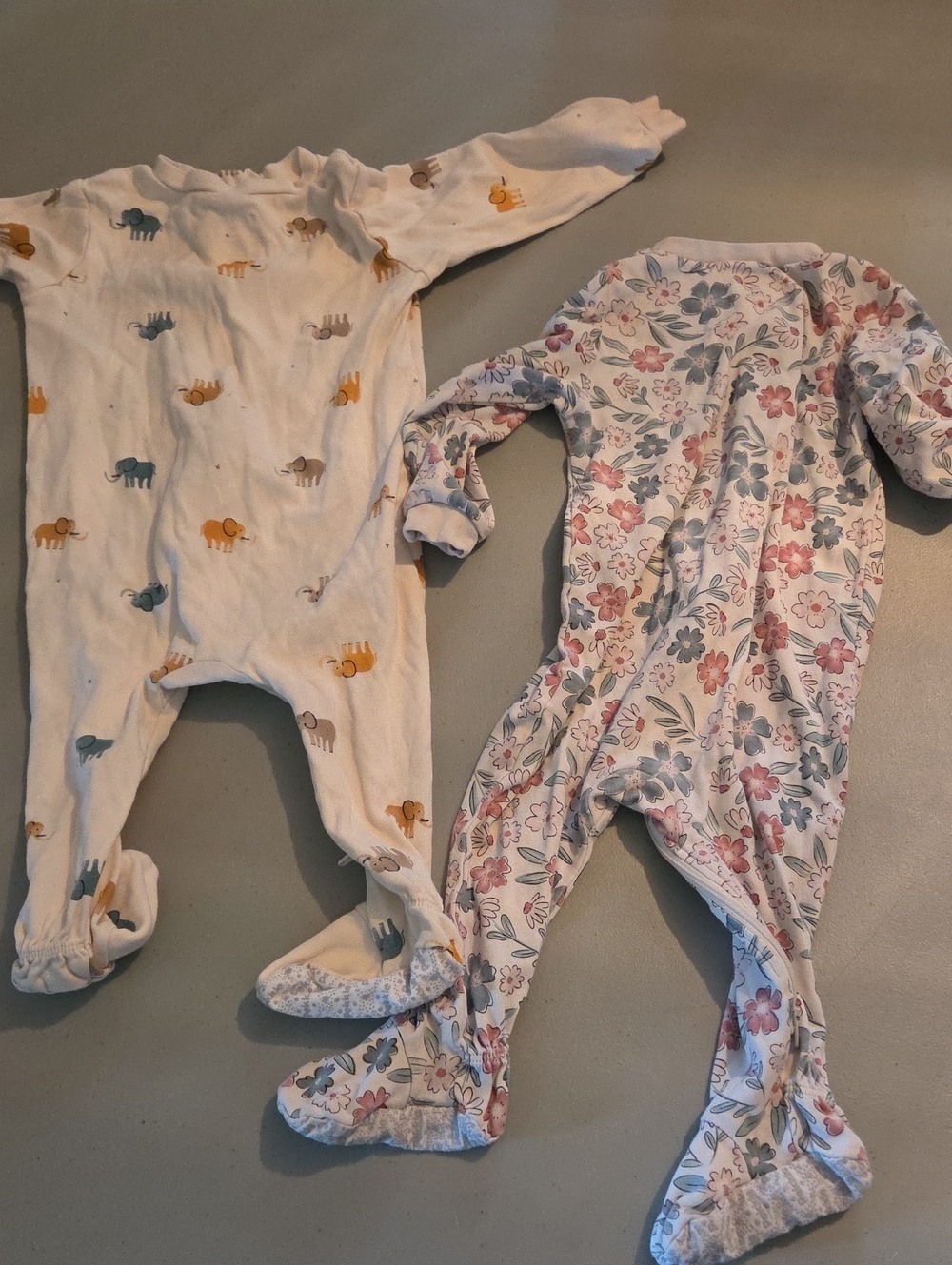Carters Pekkle Tuffy Baby Pajamas Bundle 12 Months Footed Sleepers 6 Pc Flawed - Picture 14 of 16